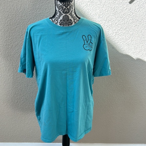 ✌️Dutch bros t-shirt 🎽 - Picture 1 of 7